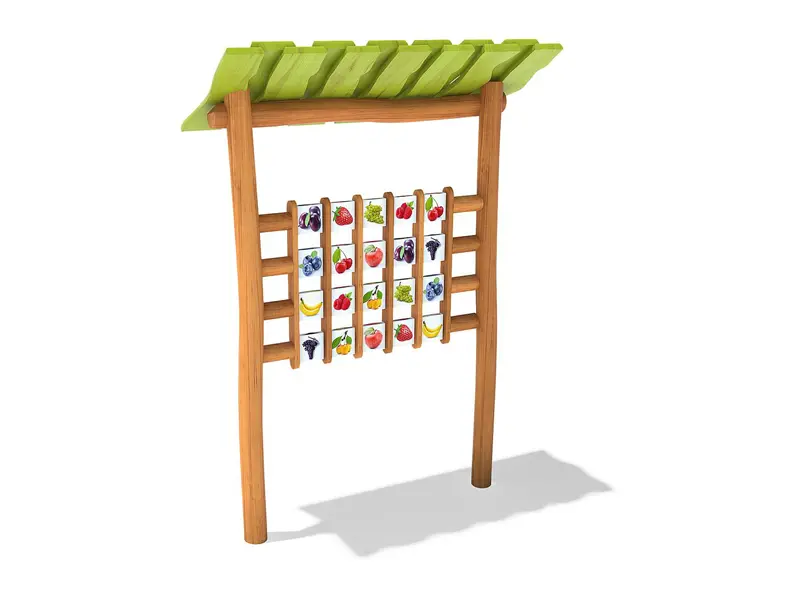 Gioco Memory sensoriale in legno per bambini installato in un parco giochi.